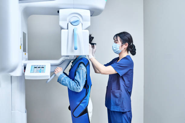 Best Emergency Dental Surgery in Lindenhurst, IL